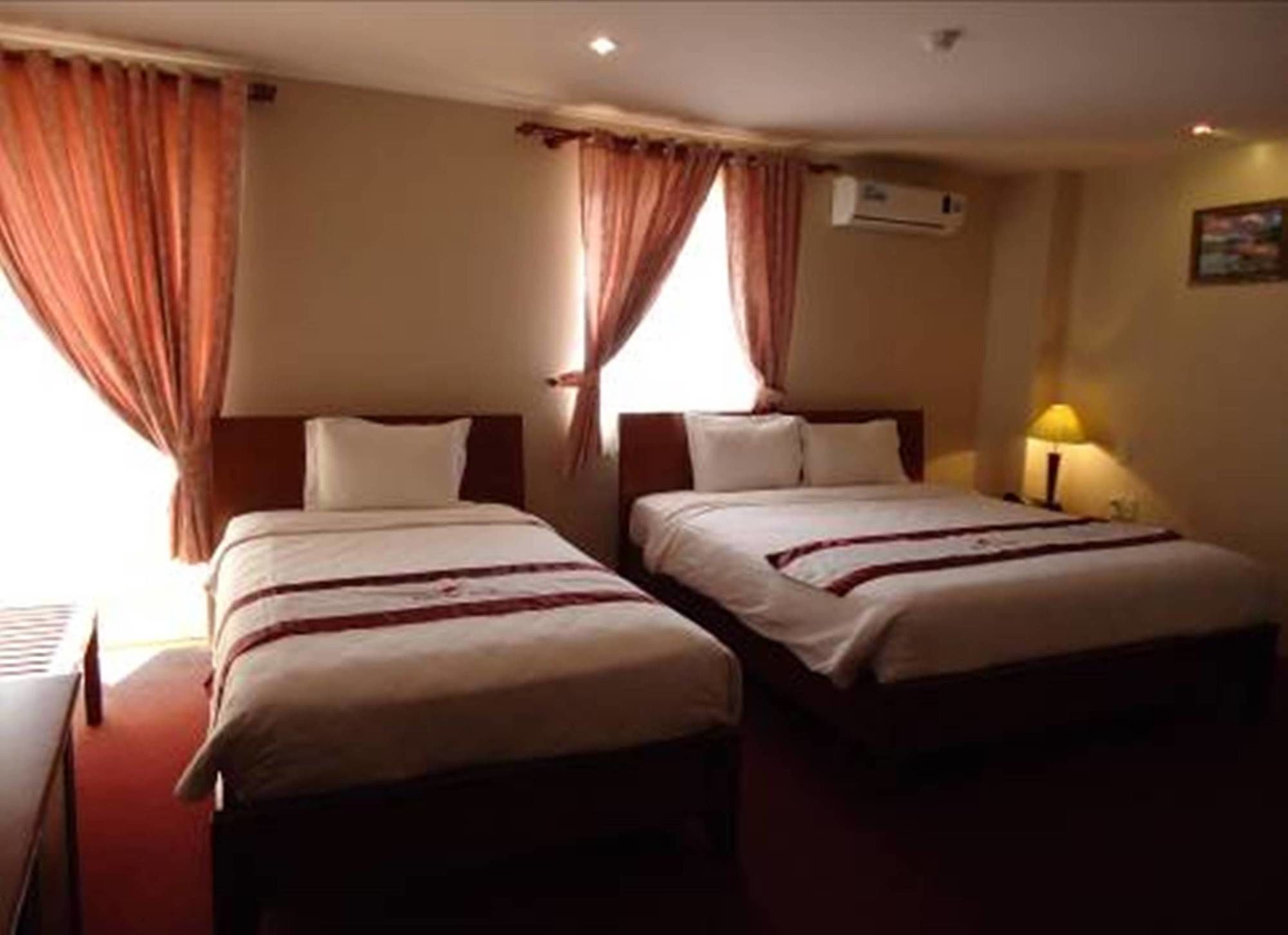 Song Tien Annex Hotel Митхо Экстерьер фото